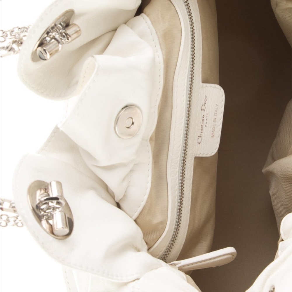 Christian Dior
Le Trente Bag - Picture 5 of 14